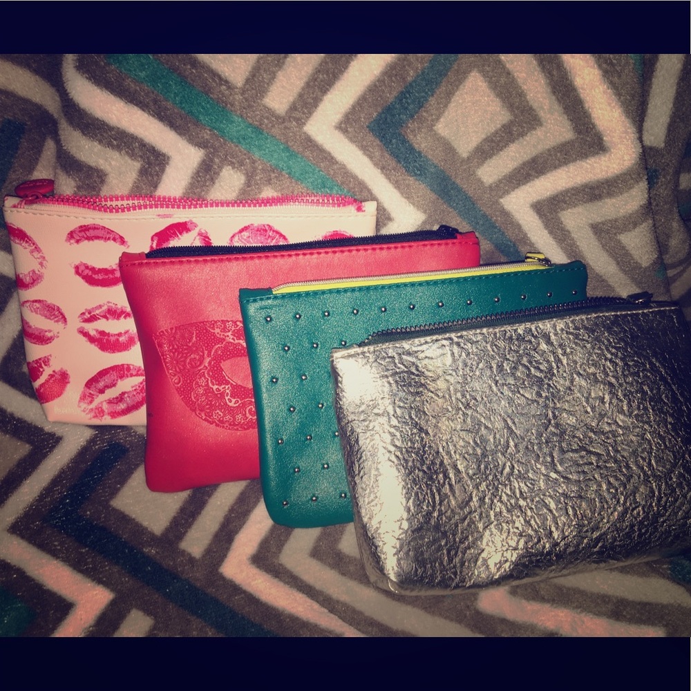 Ipsy makeup bags